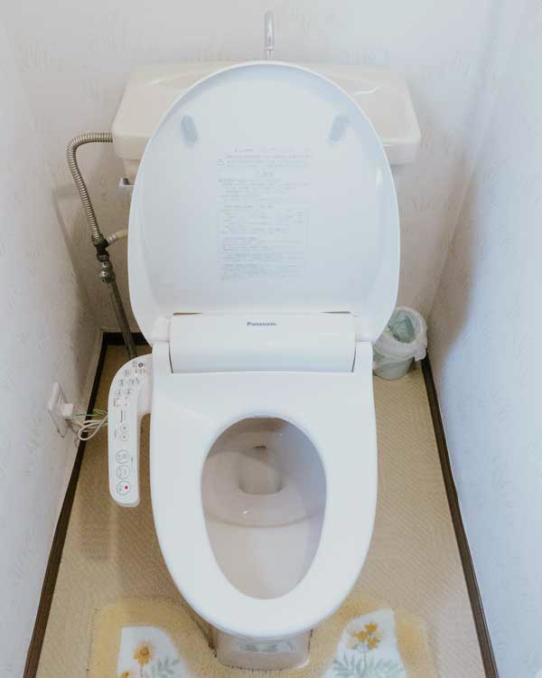 トイレの排水管高圧洗浄料金が格安